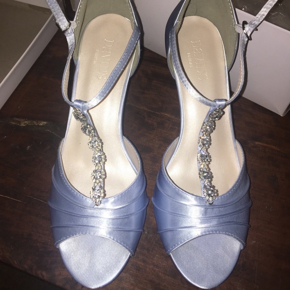 High heel shoes